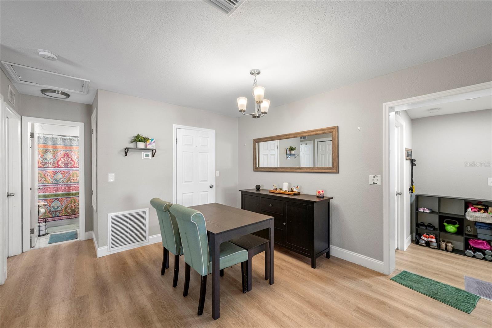 8725 Aero Avenue, FL