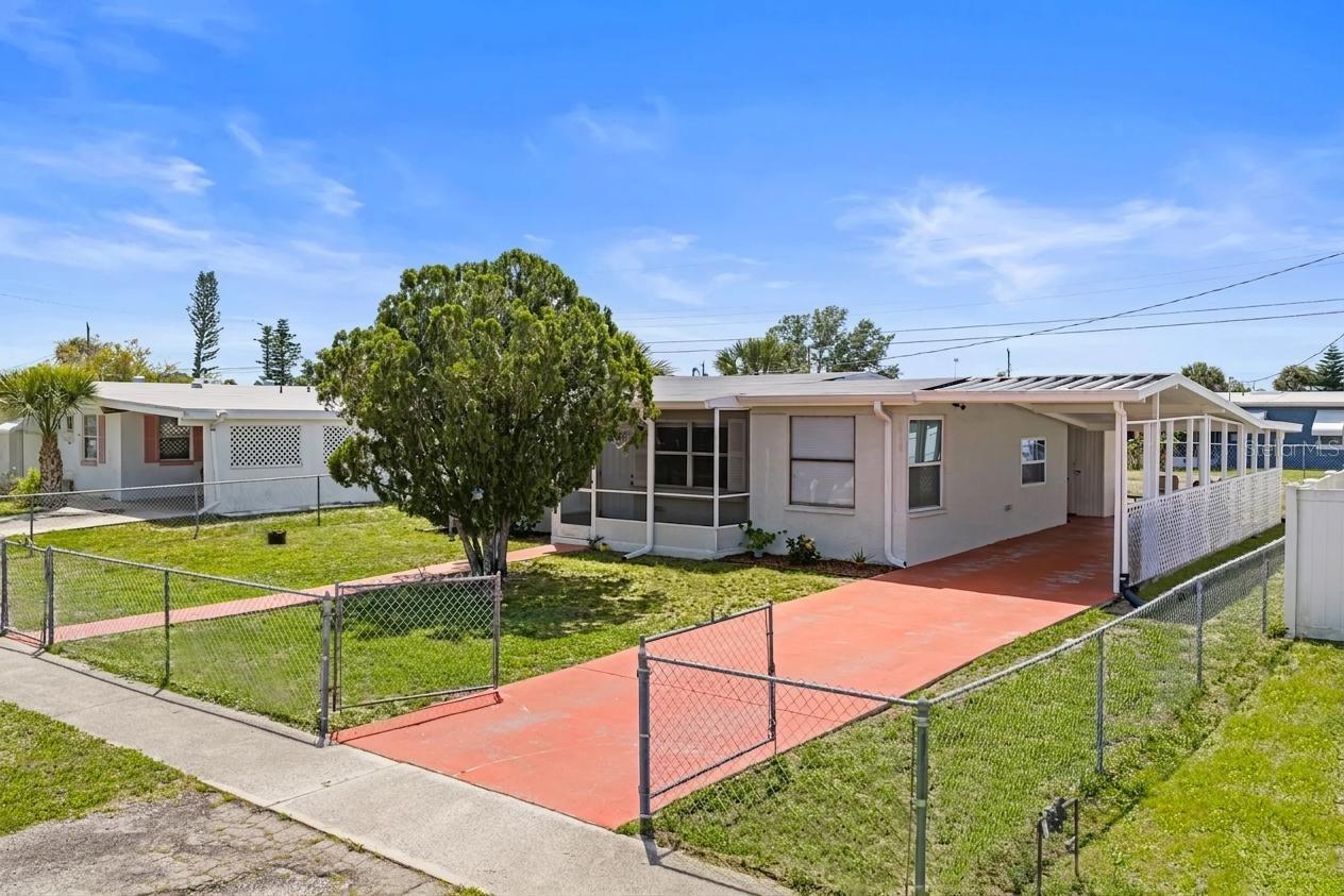 8725 Aero Avenue, FL