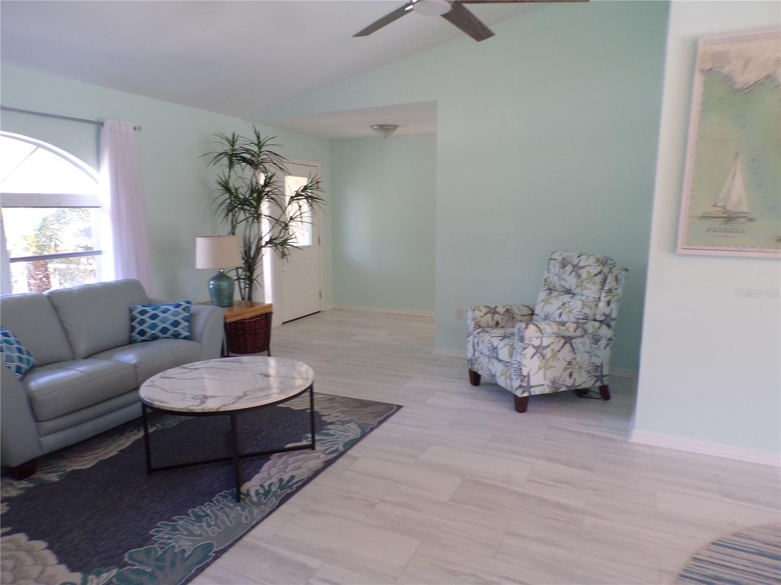 15624 Hennipen Circle, FL