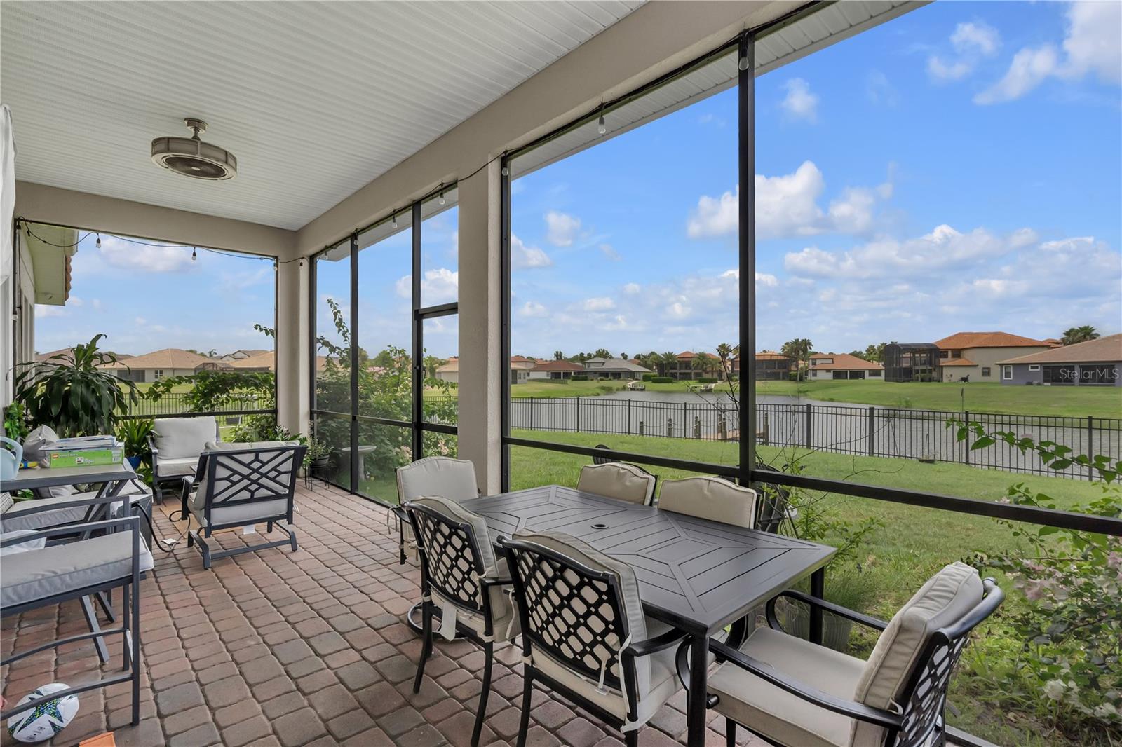 3869 Shoreside Drive, FL