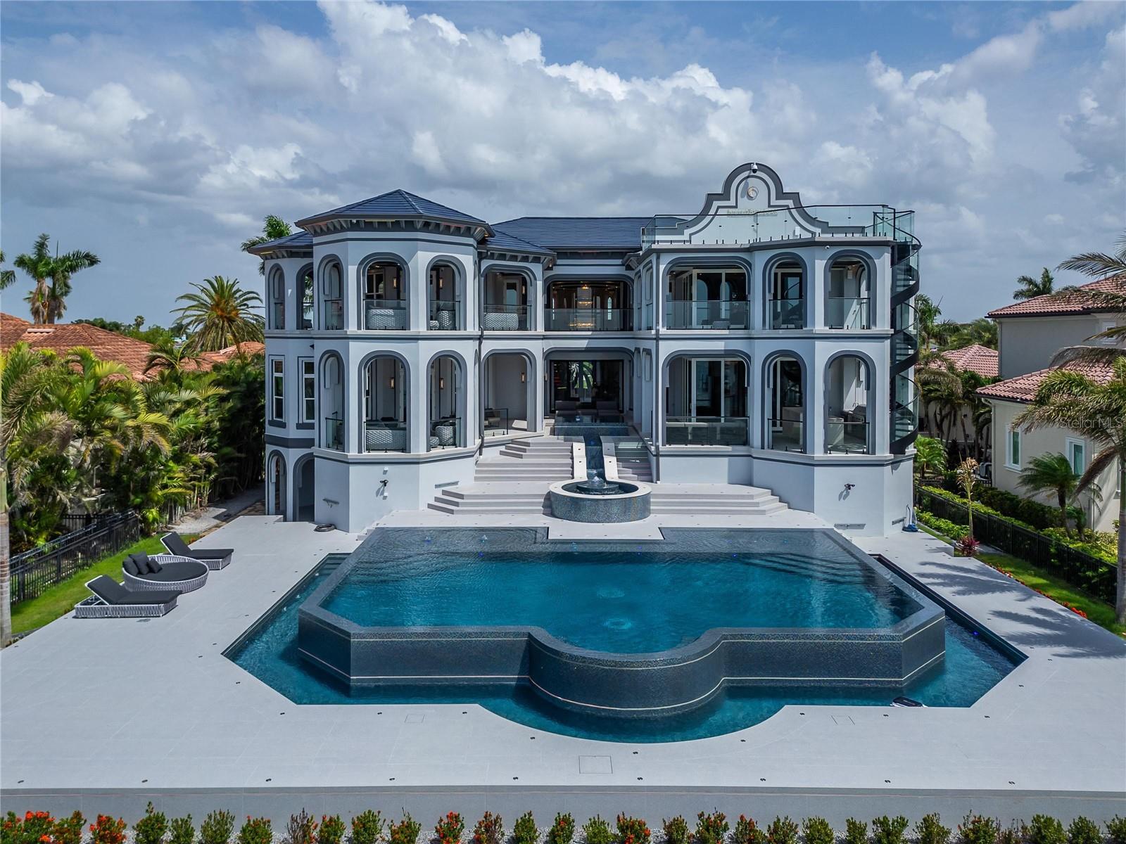 6526 Surfside Boulevard, FL