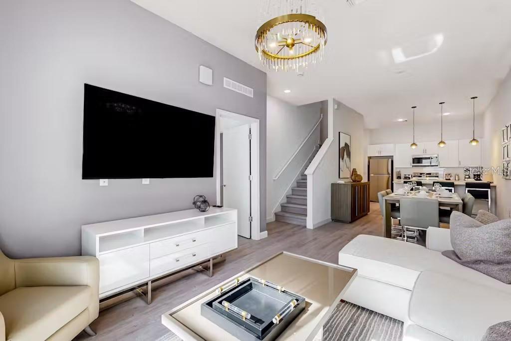 609 Trikomo Drive, FL