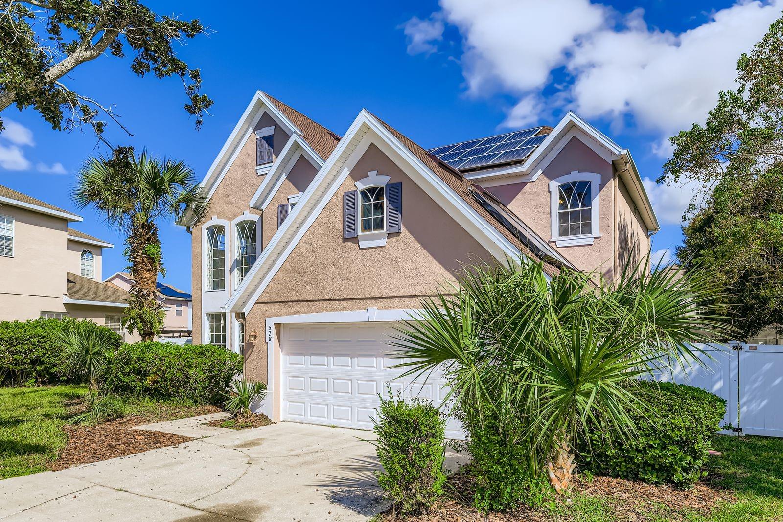 528 Herring Gull Court, FL