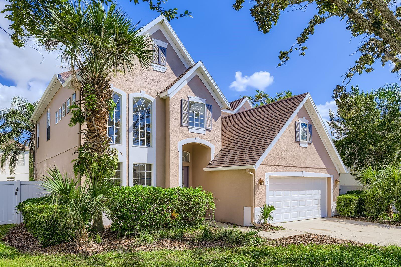 528 Herring Gull Court, FL