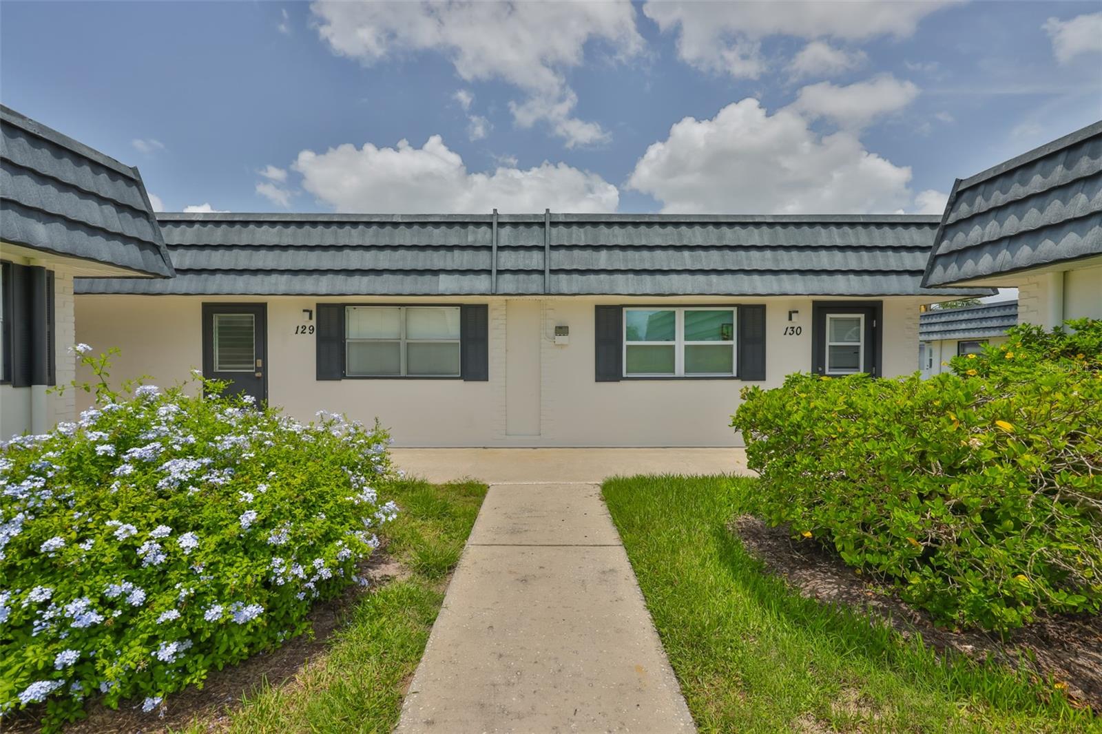 301 Kings Boulevard, FL