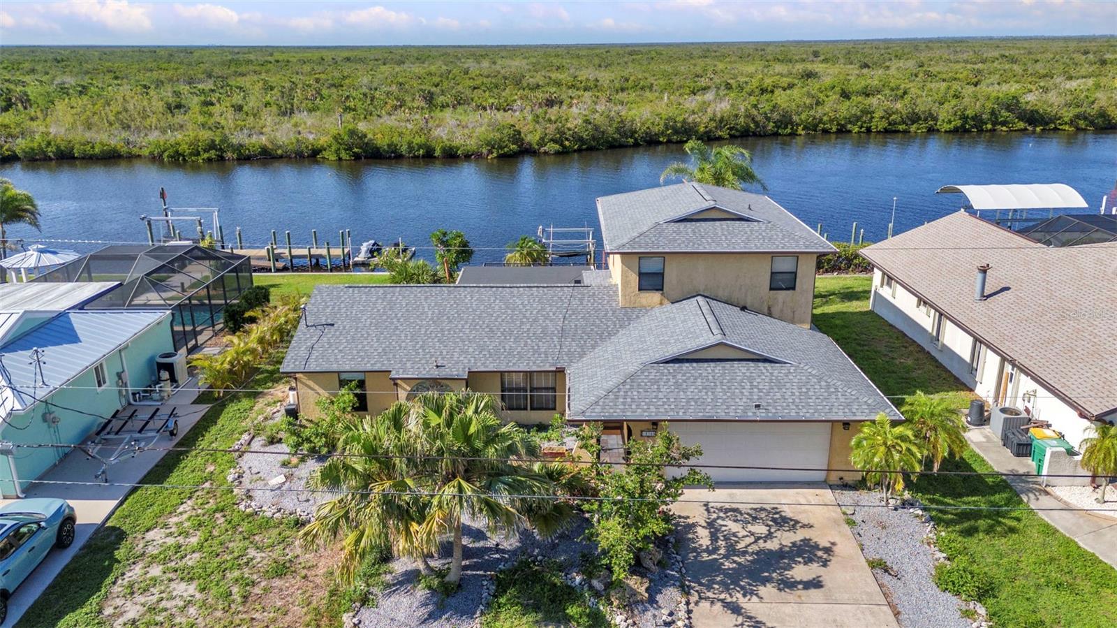 18566 Arapahoe Circle, FL