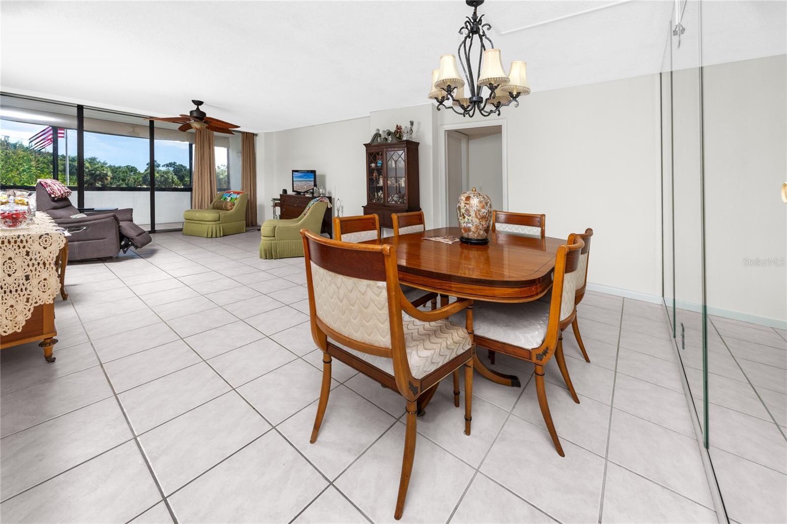 2621 Cove Cay Drive, FL
