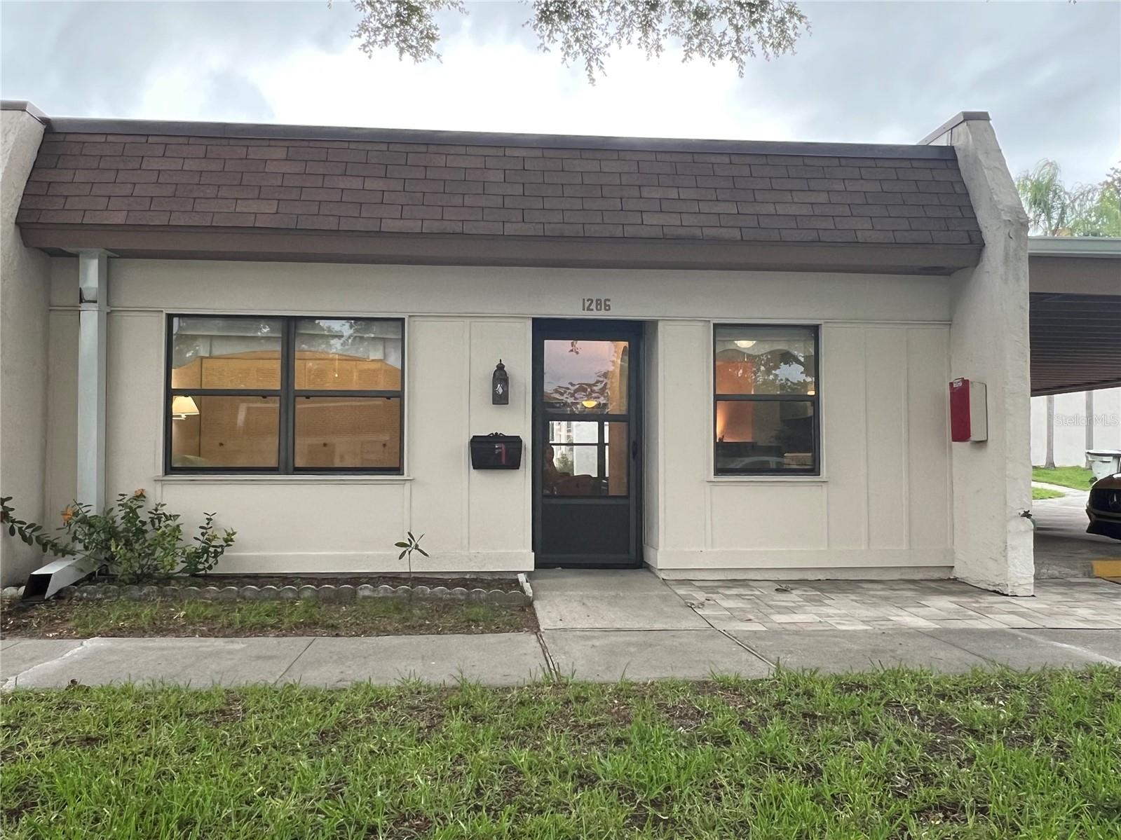 1286 Mission Hills Boulevard, FL