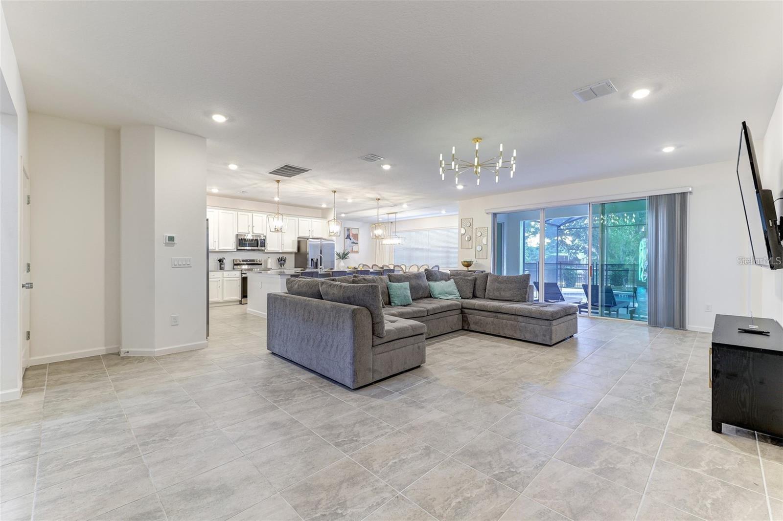 2537 Shanti Drive, FL