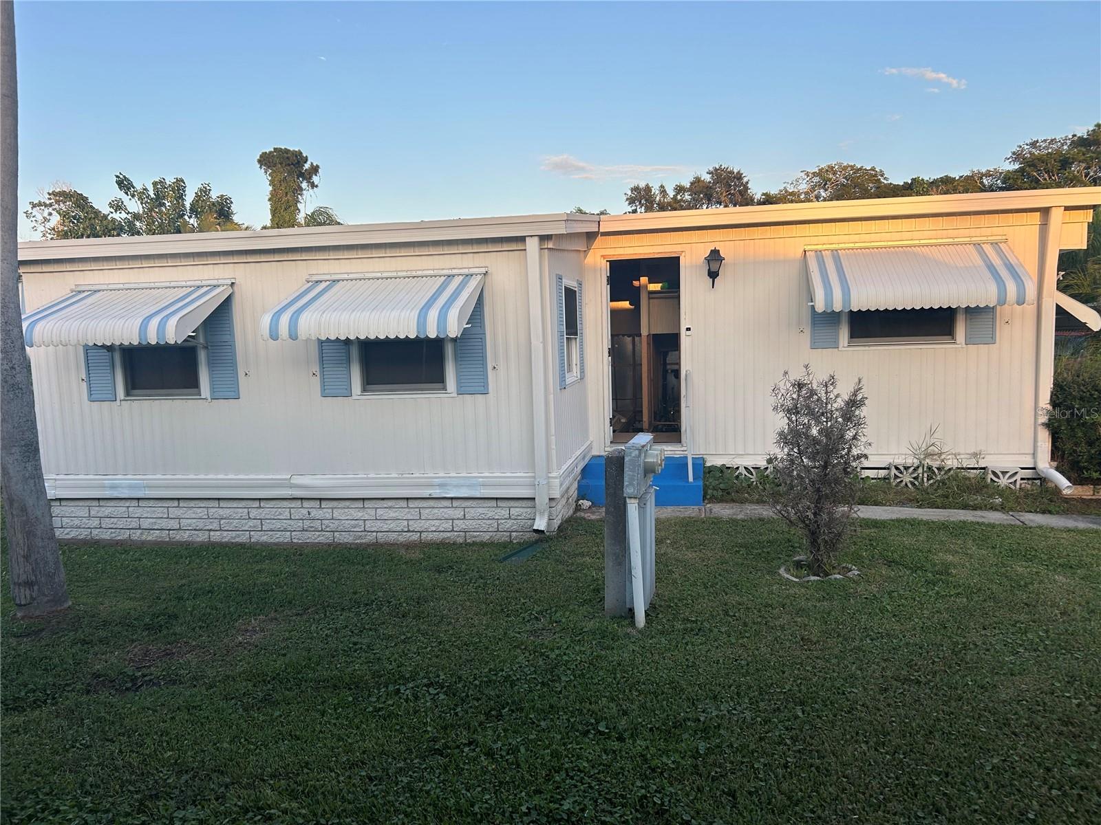 4432 Tucker Square, FL