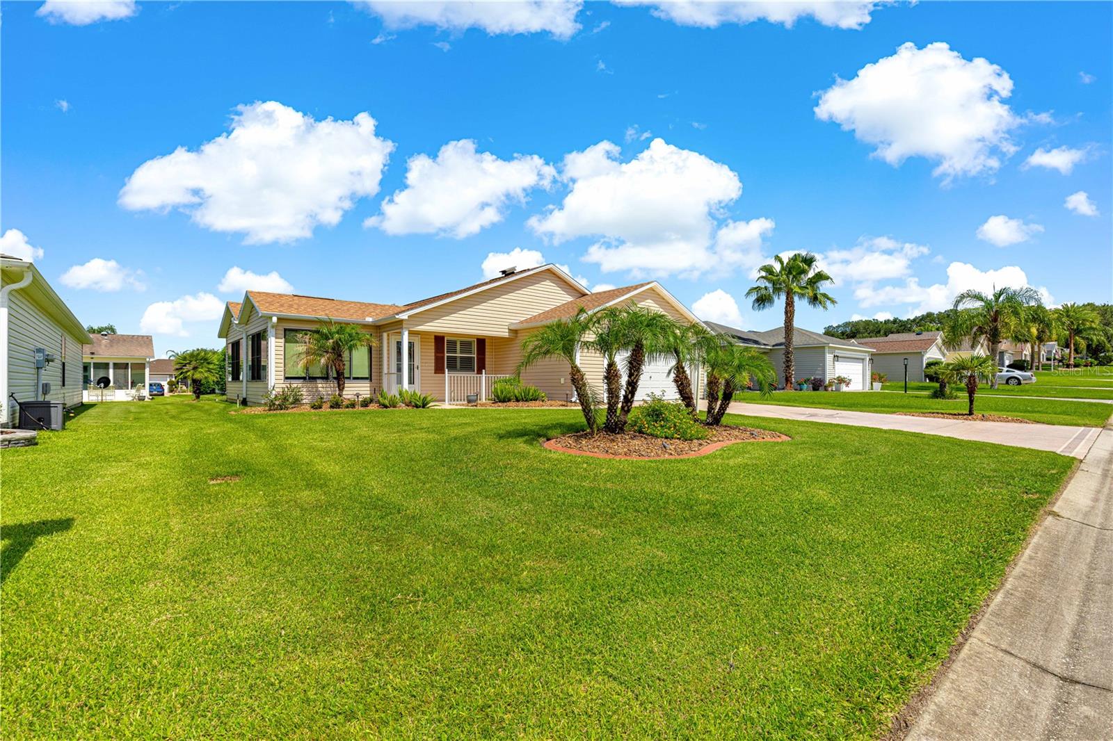 362 Arbella Loop, FL
