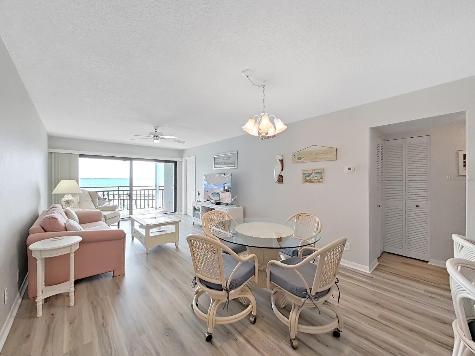 6211 Sun Boulevard, FL