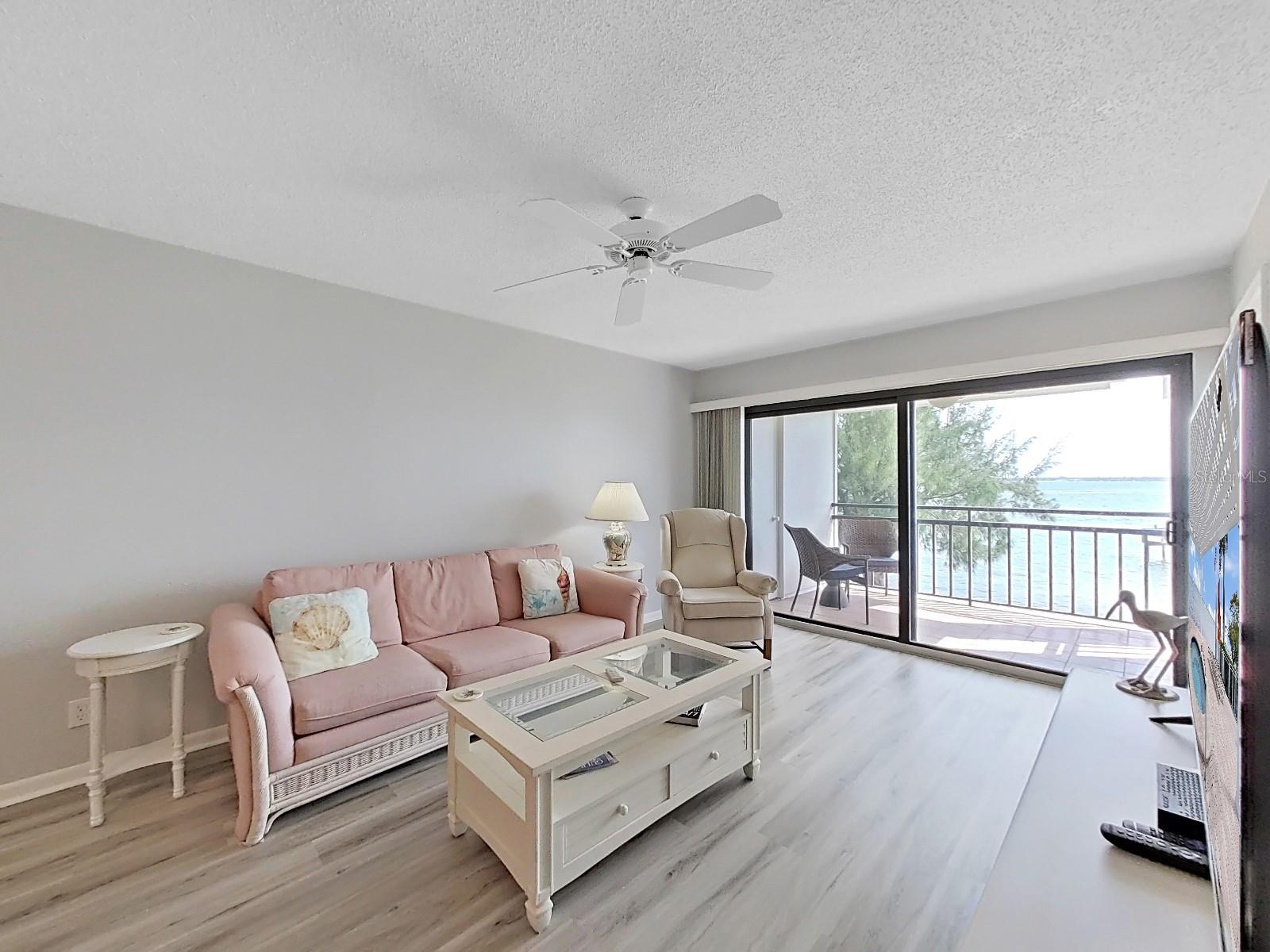 6211 Sun Boulevard, FL