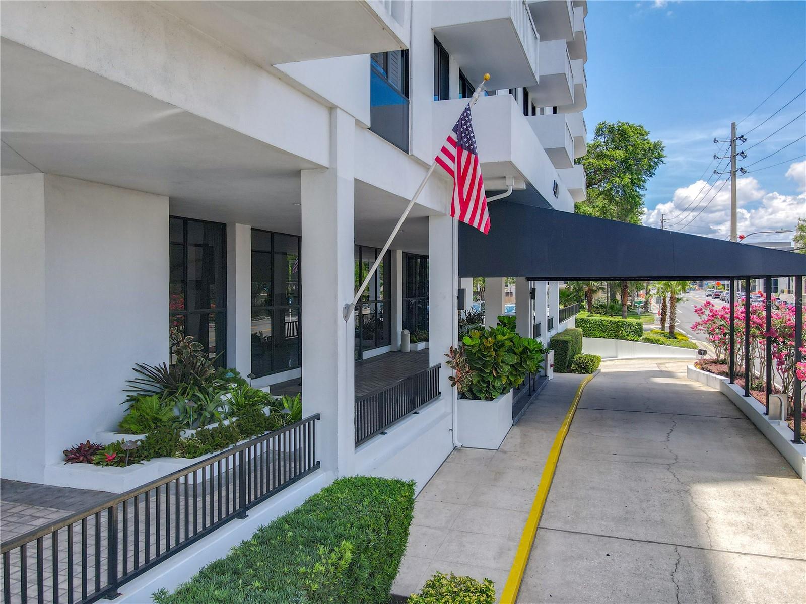 400 Colonial Drive, FL