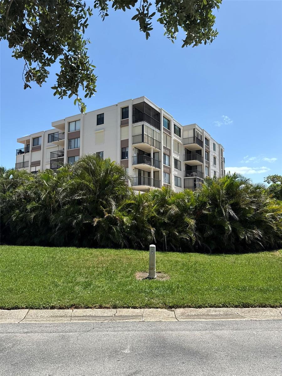 6218 Palma Del Mar, FL