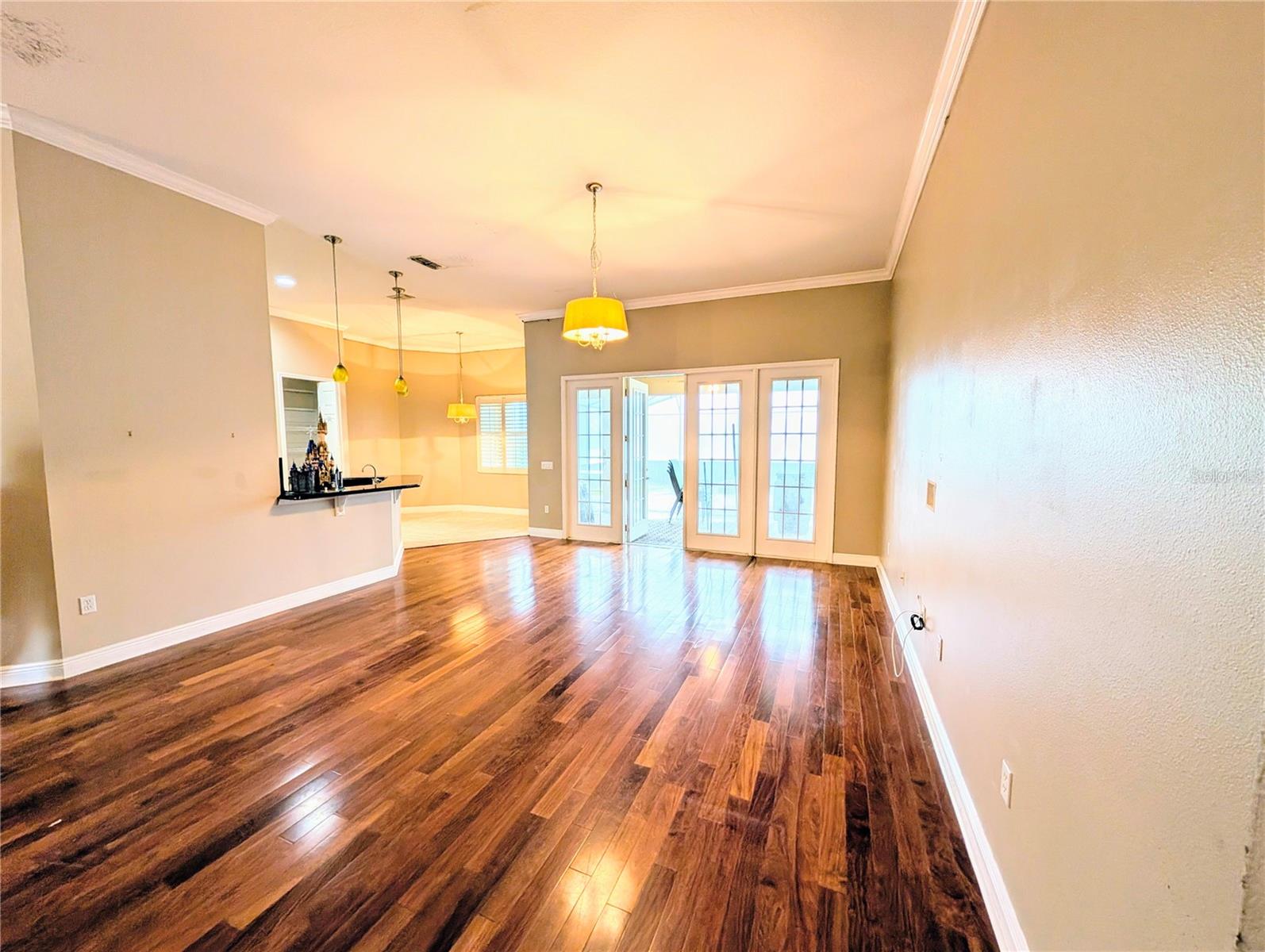 3504 Shorewood Drive, FL