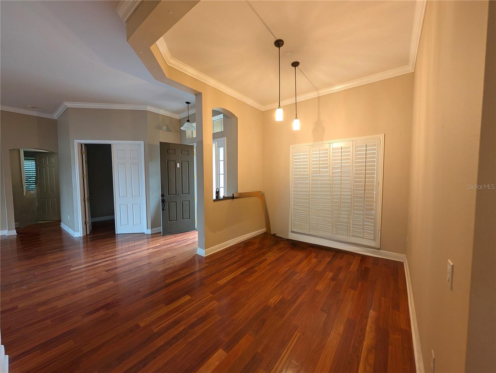 3504 Shorewood Drive, FL