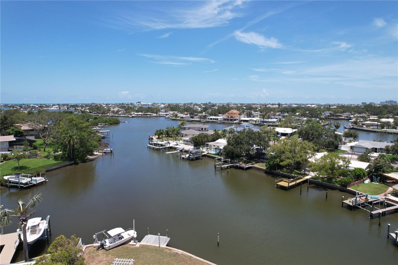 3995 South Circle, FL