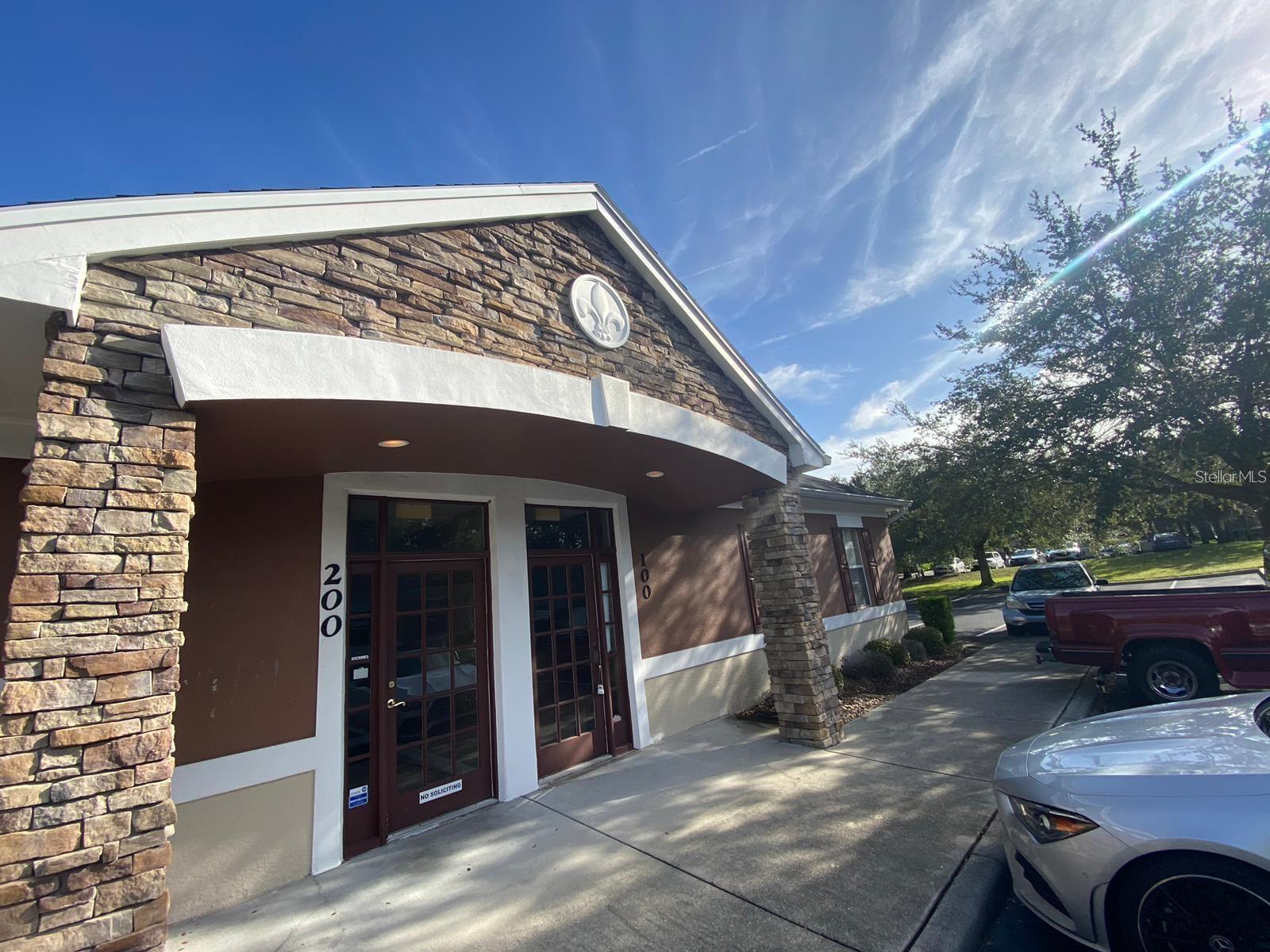 1826 Alafaya Trail, FL