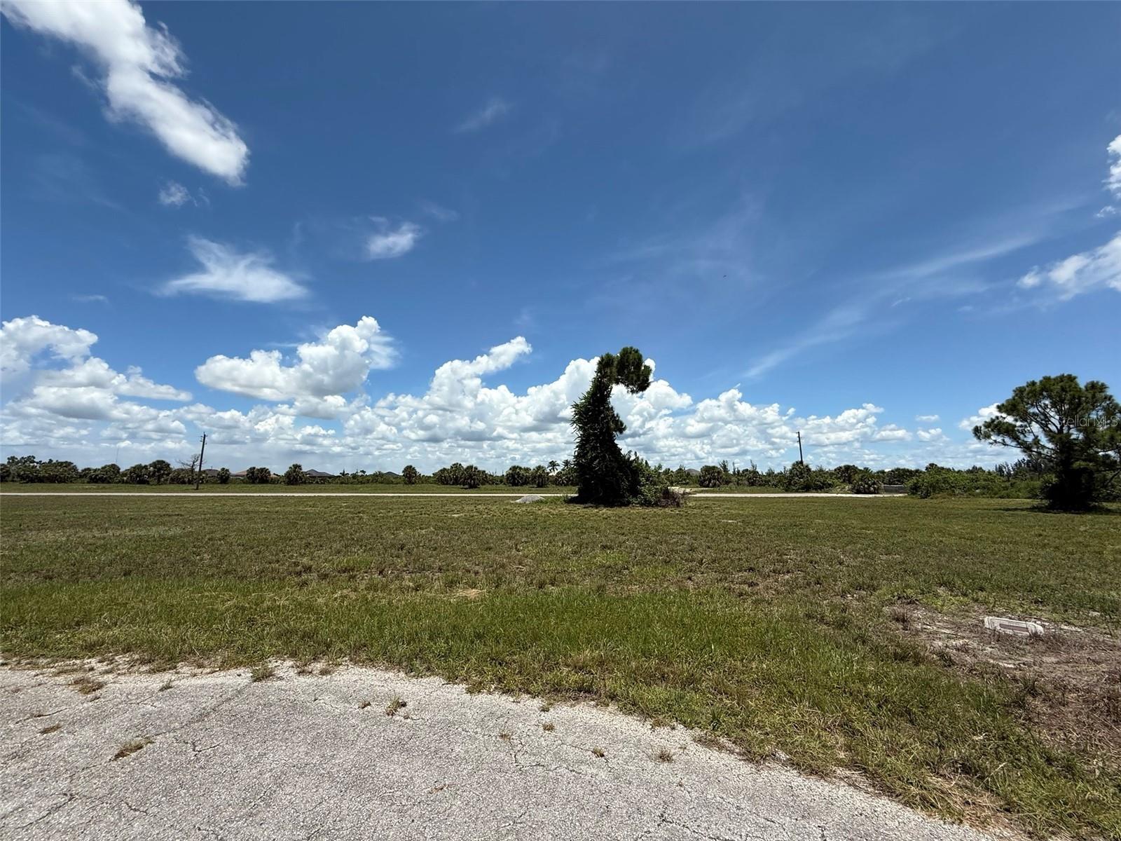 18 Satinwood Place, FL