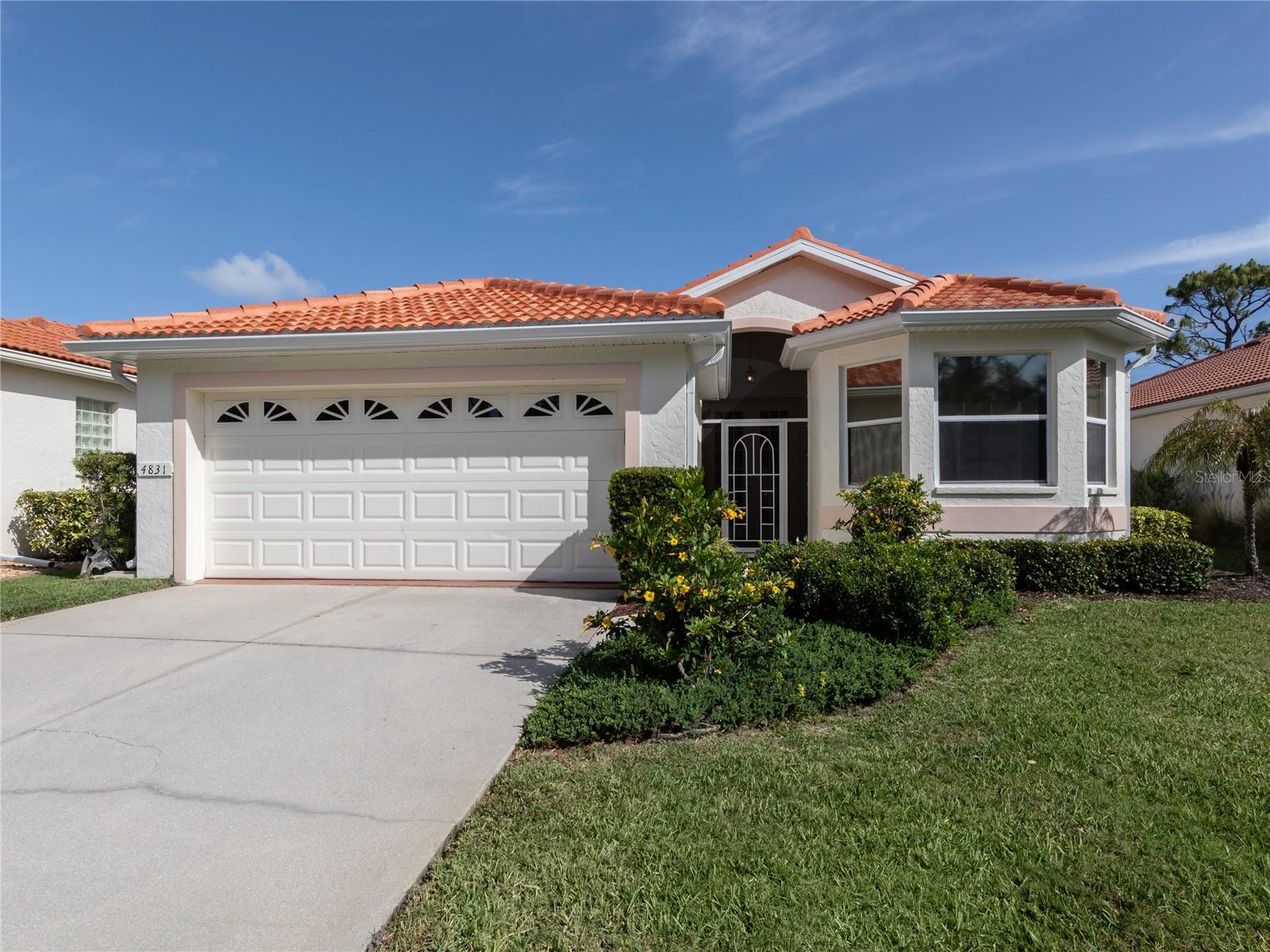 4831 Summertree Road, FL