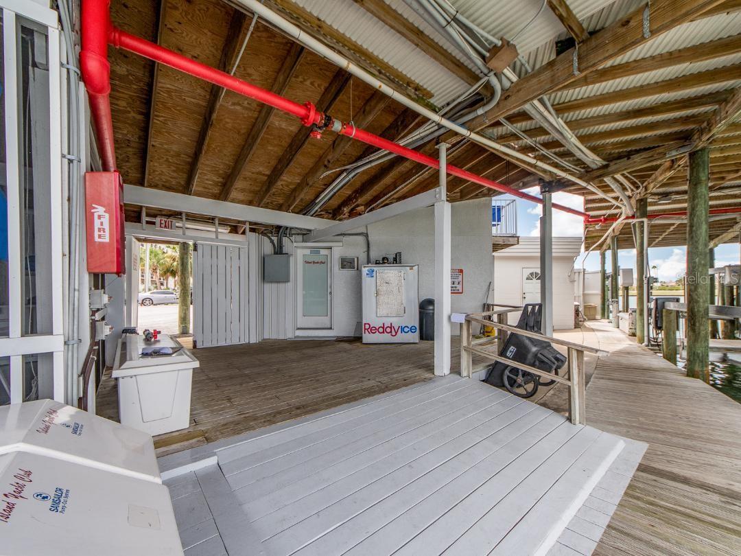 200 Windward Passage, FL