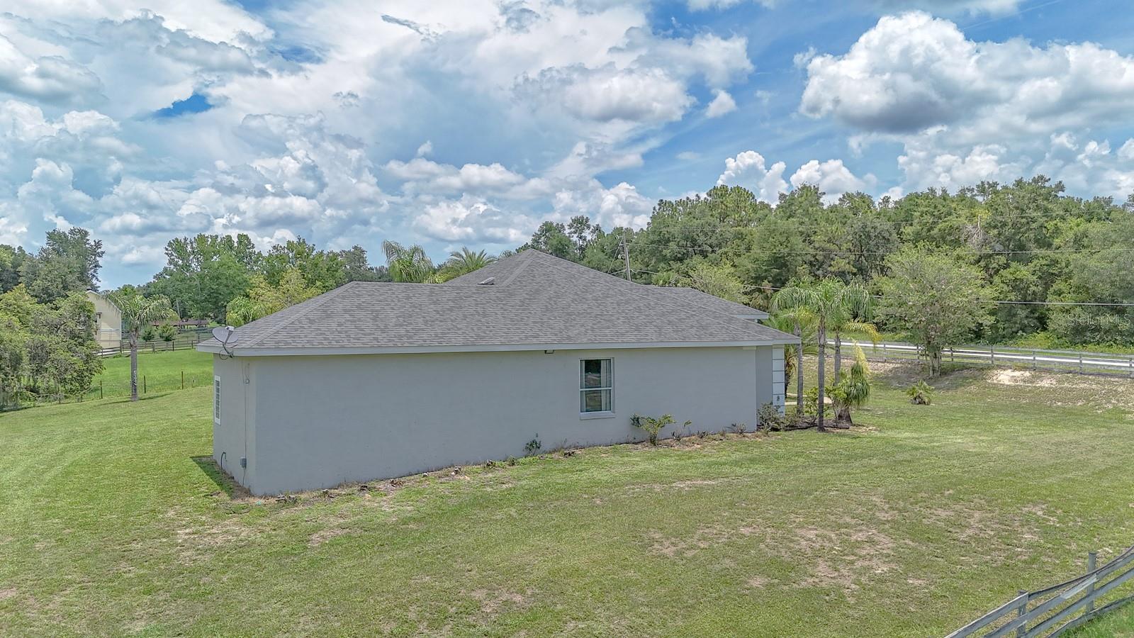 32025 Timberlake Drive, FL