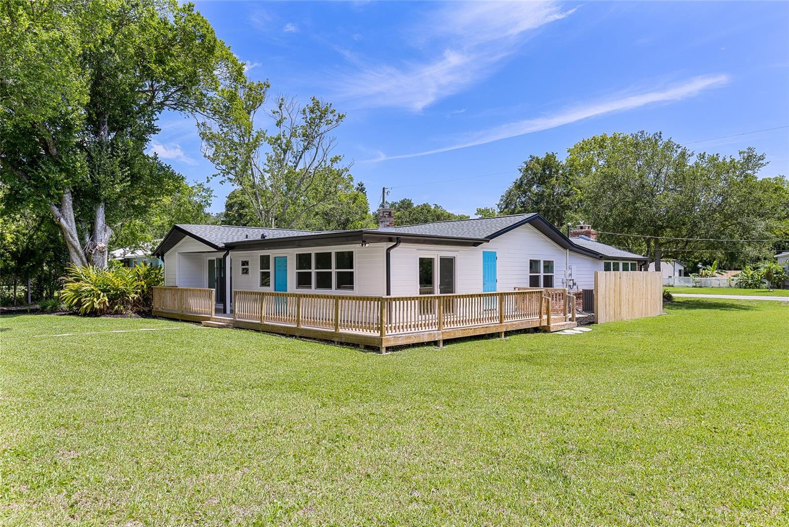 608 Cedar Avenue, FL