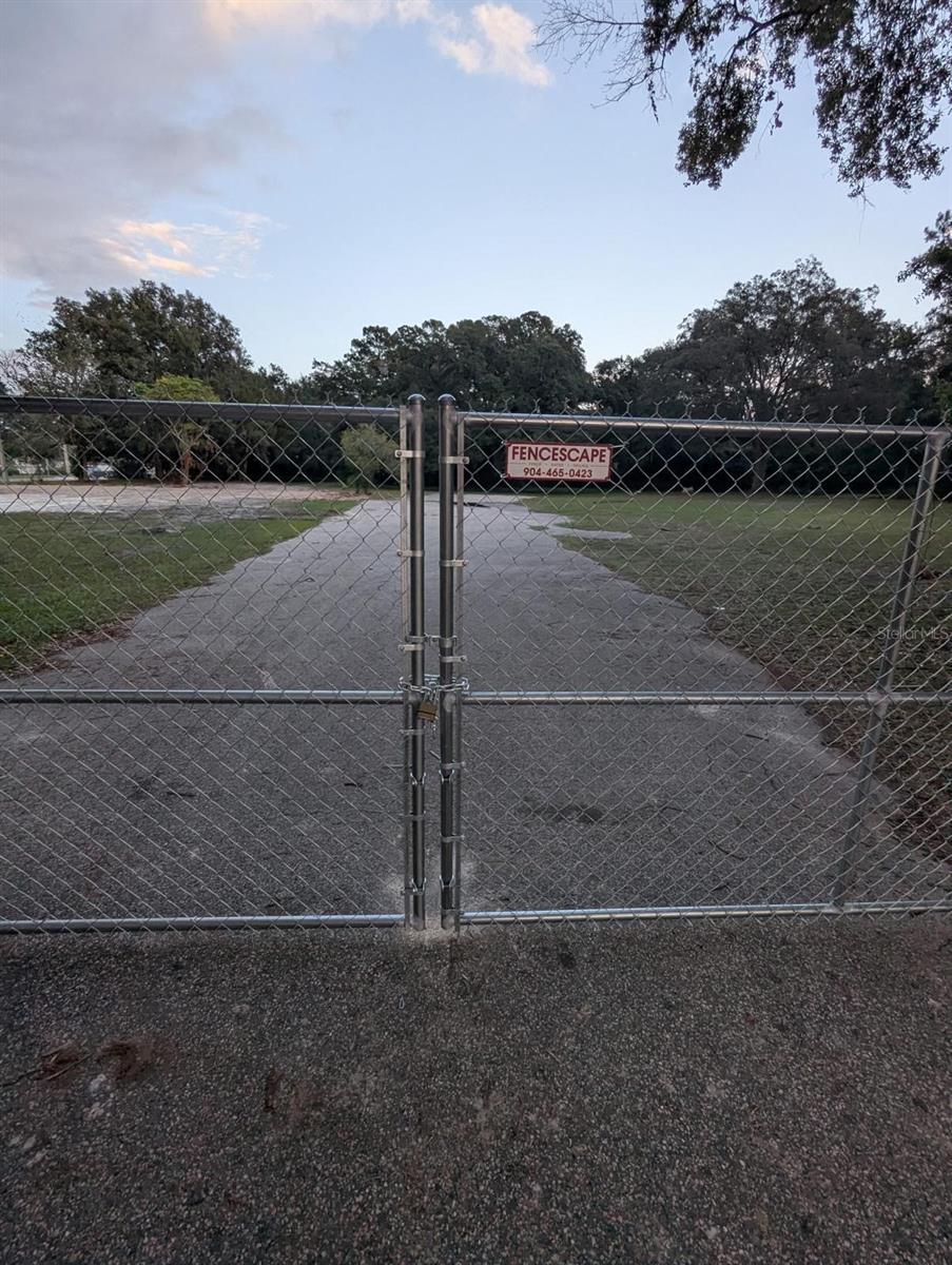 4900 Baymeadows Road, FL
