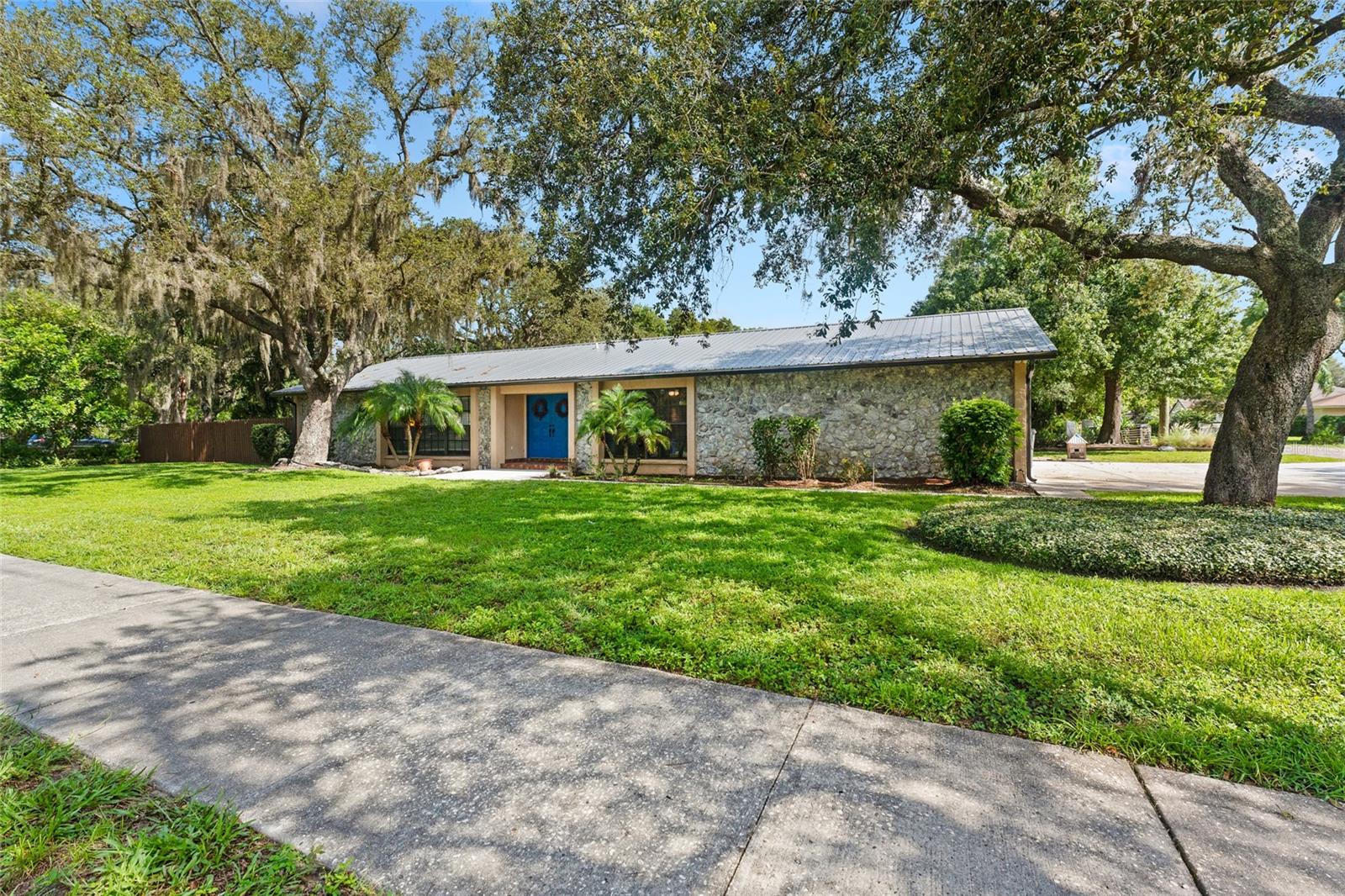 3011 Lake Ellen Drive, FL