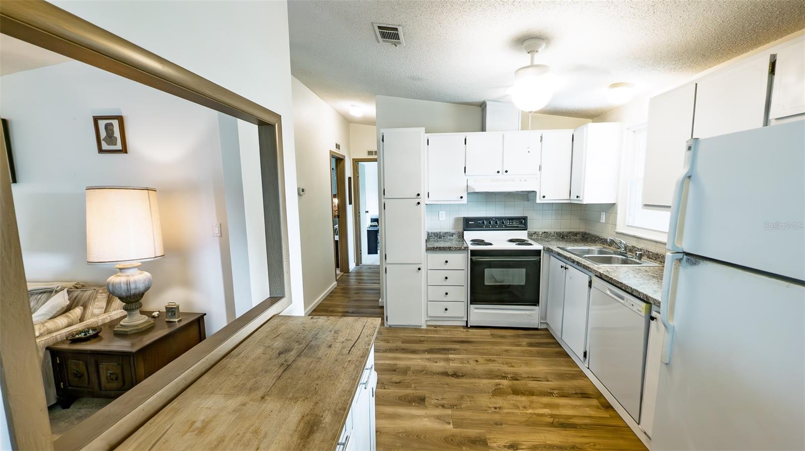 1725 Hilton Head Boulevard, FL