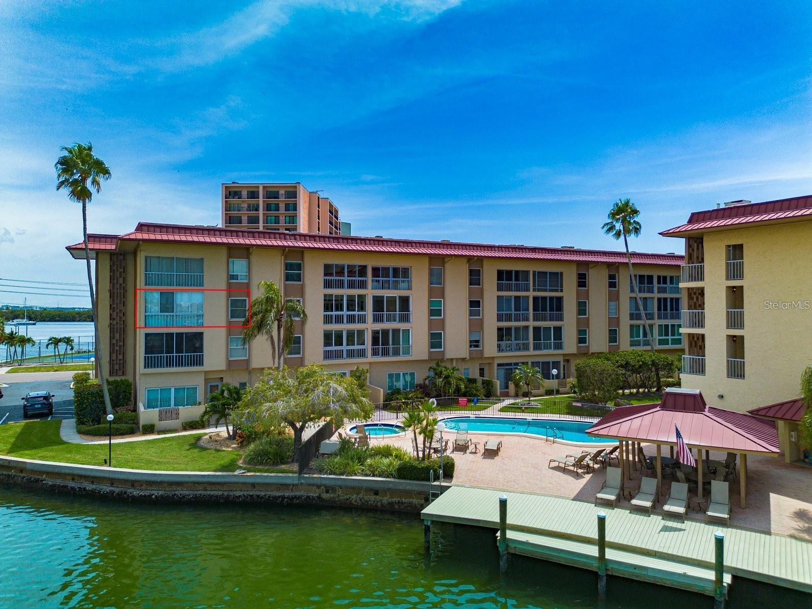 105 Island Way, FL
