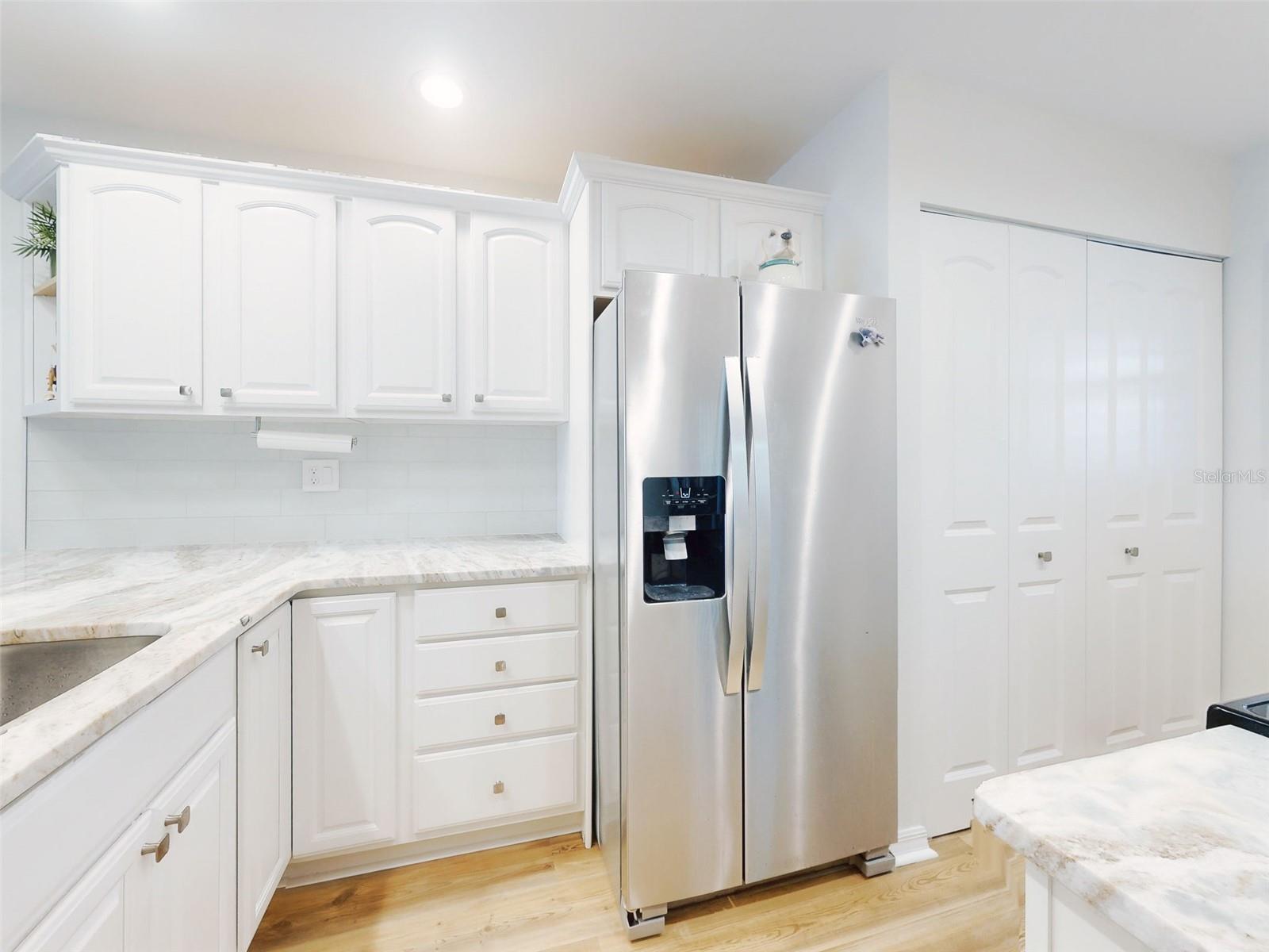 454 Bouchelle Drive, FL