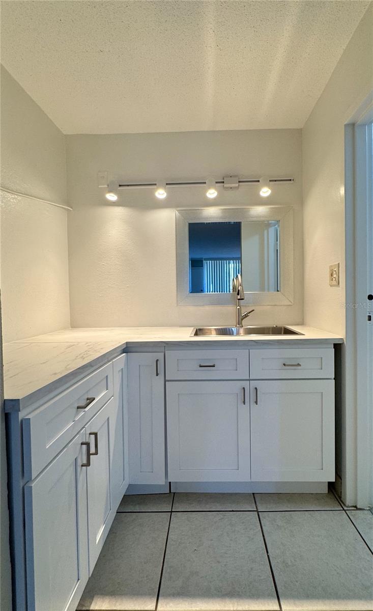 7900 Orange Blossom Trail, FL