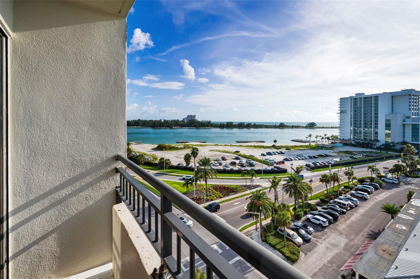 800 Gulfview Boulevard, FL