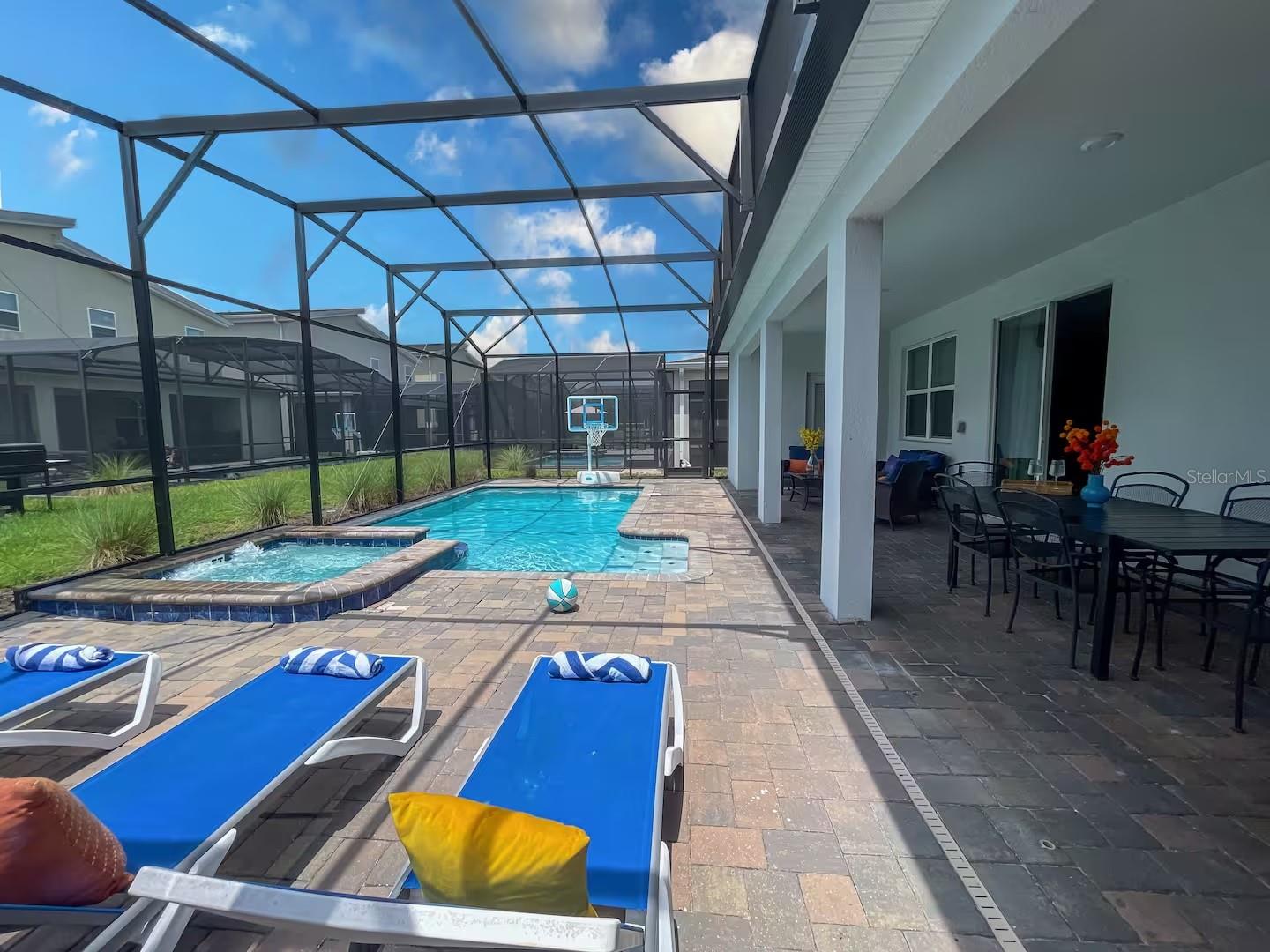 2850 Bookmark Drive, FL
