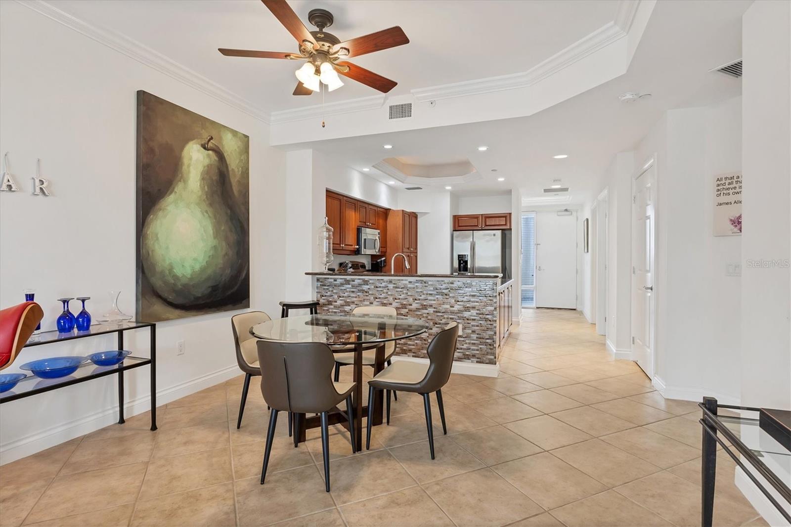 8111 Lakewood Main Street, FL