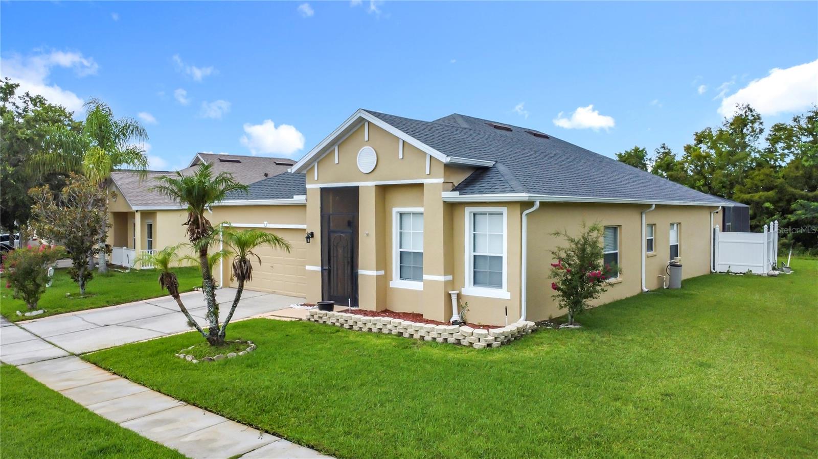 799 Hacienda Circle, FL