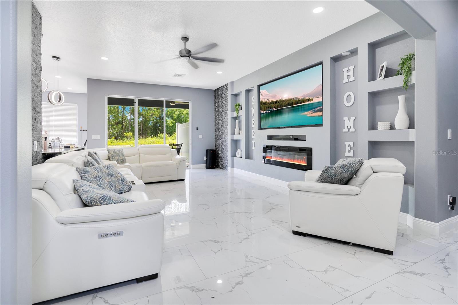 5047 Adair Oak Drive, FL