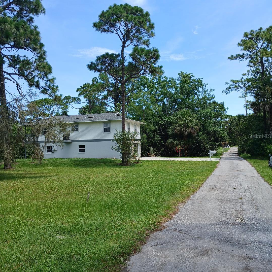 Lyle Circle, FL