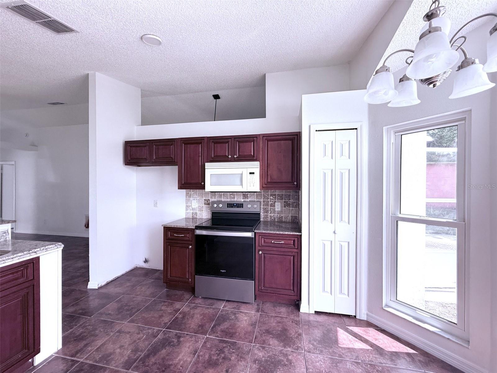 7219 Edgewater Shores Court, FL