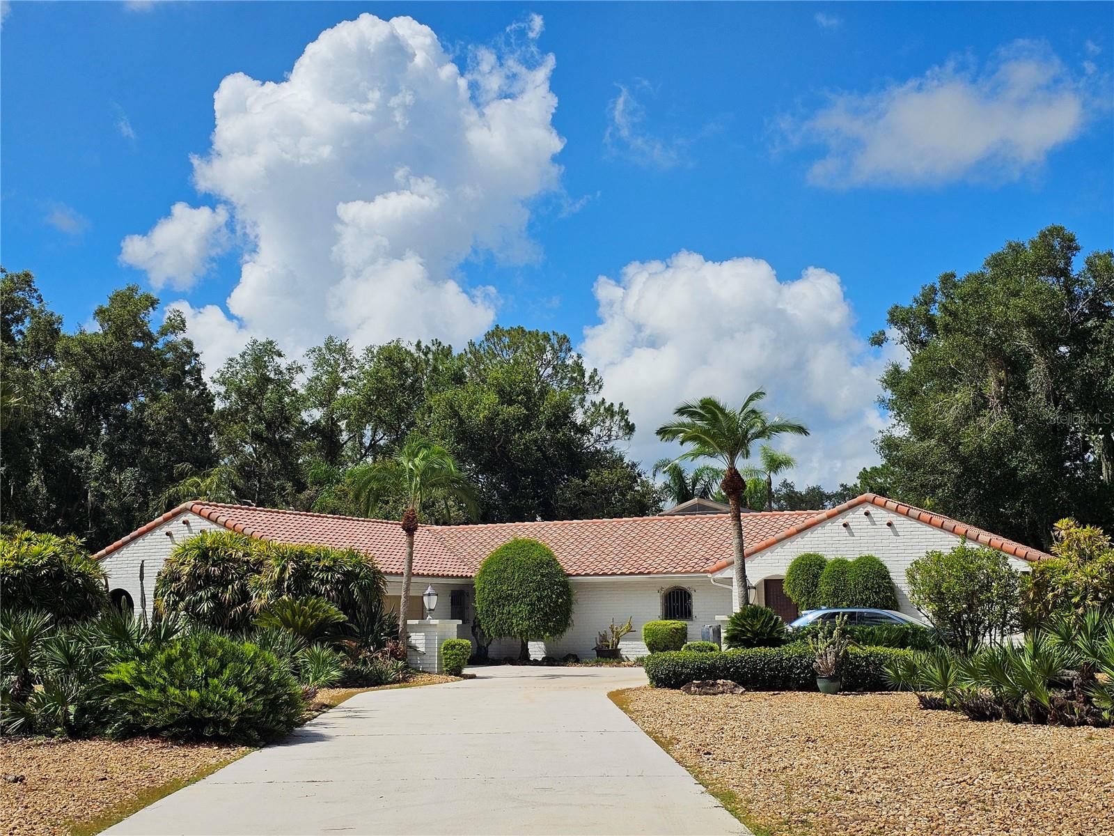 200 Island Way, FL