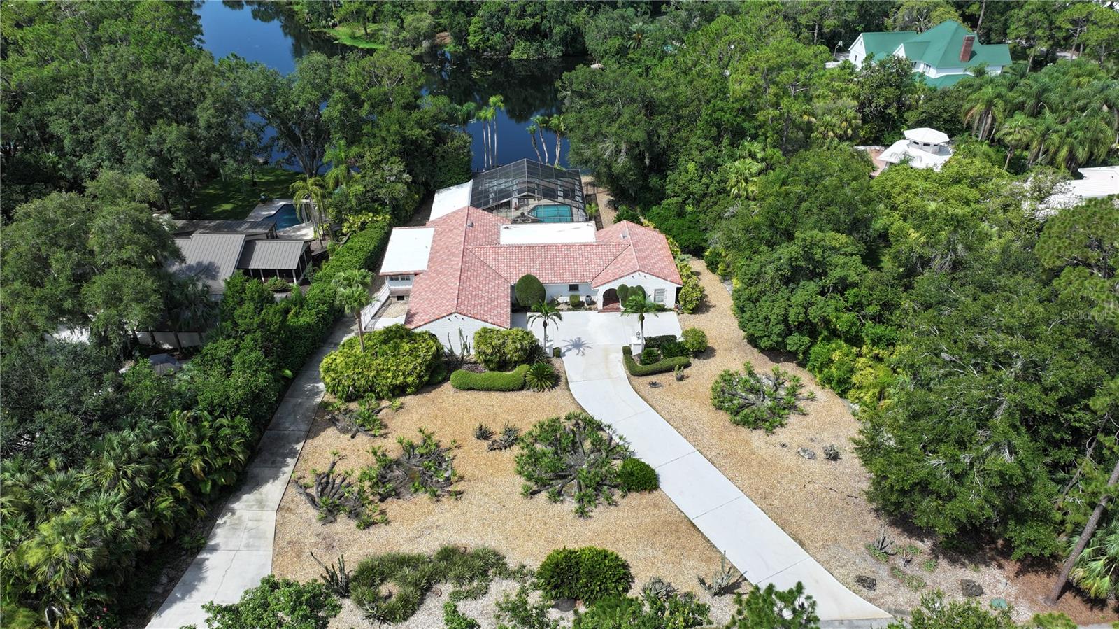 200 Island Way, FL