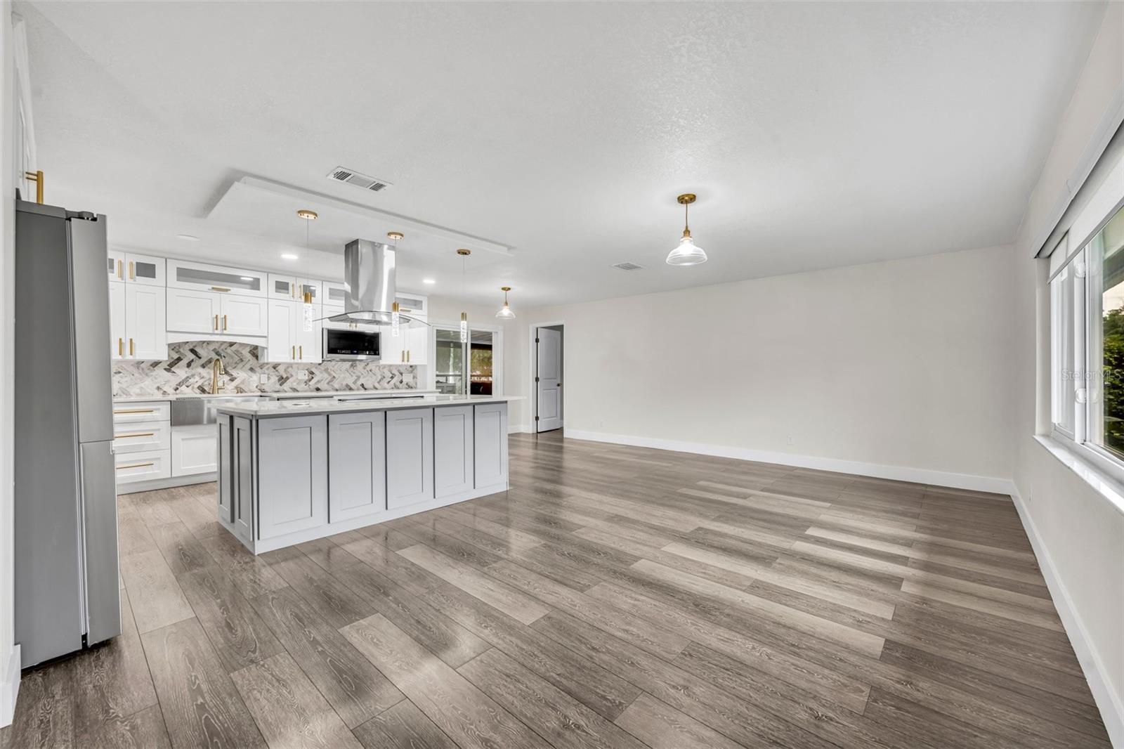 40 Blare Drive, FL