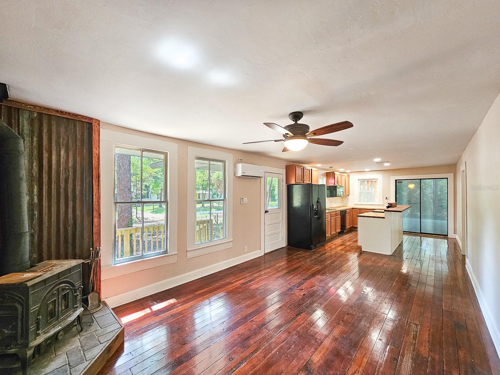 125 Lemon Street, FL