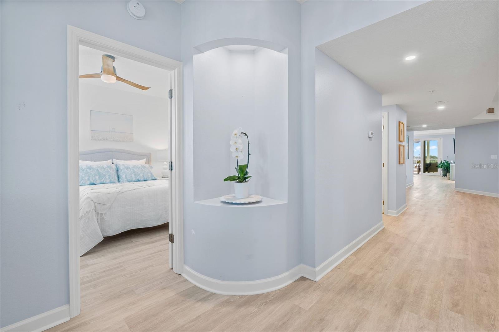 1240 Dolphin Bay Way, FL