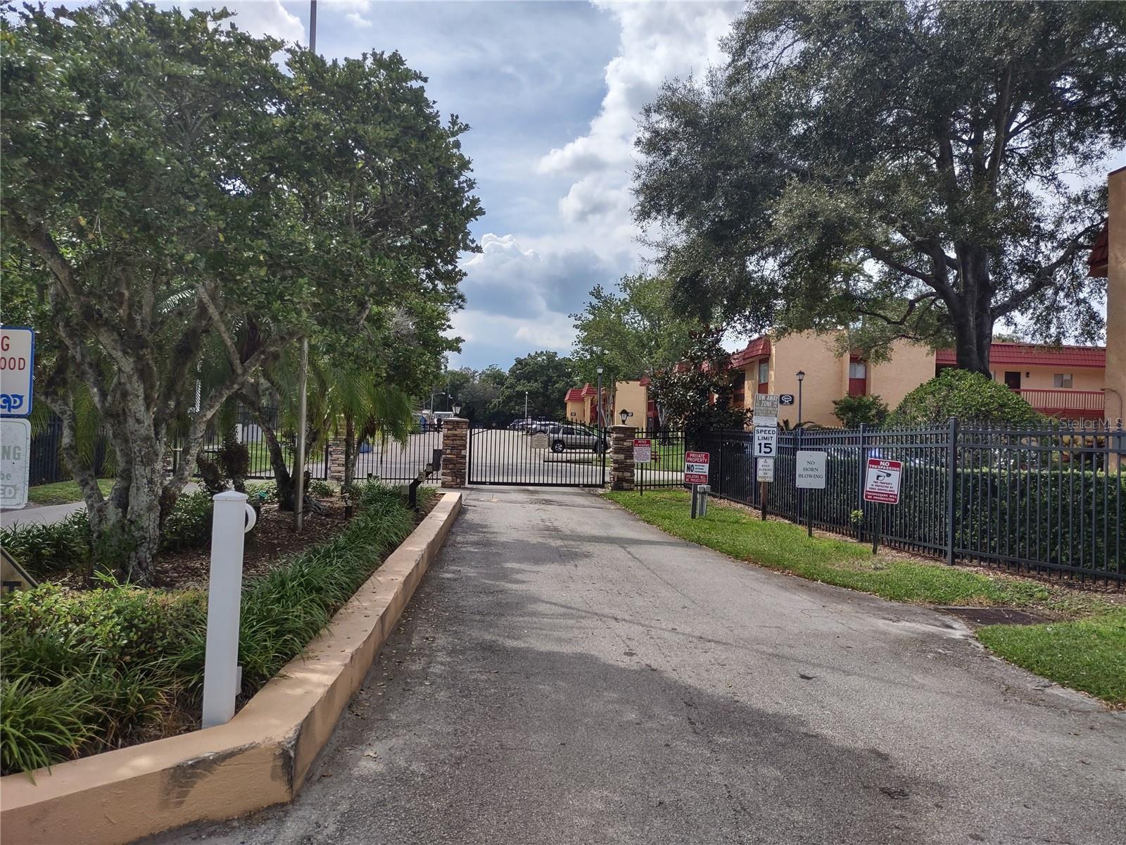 2806 Powers Drive, FL