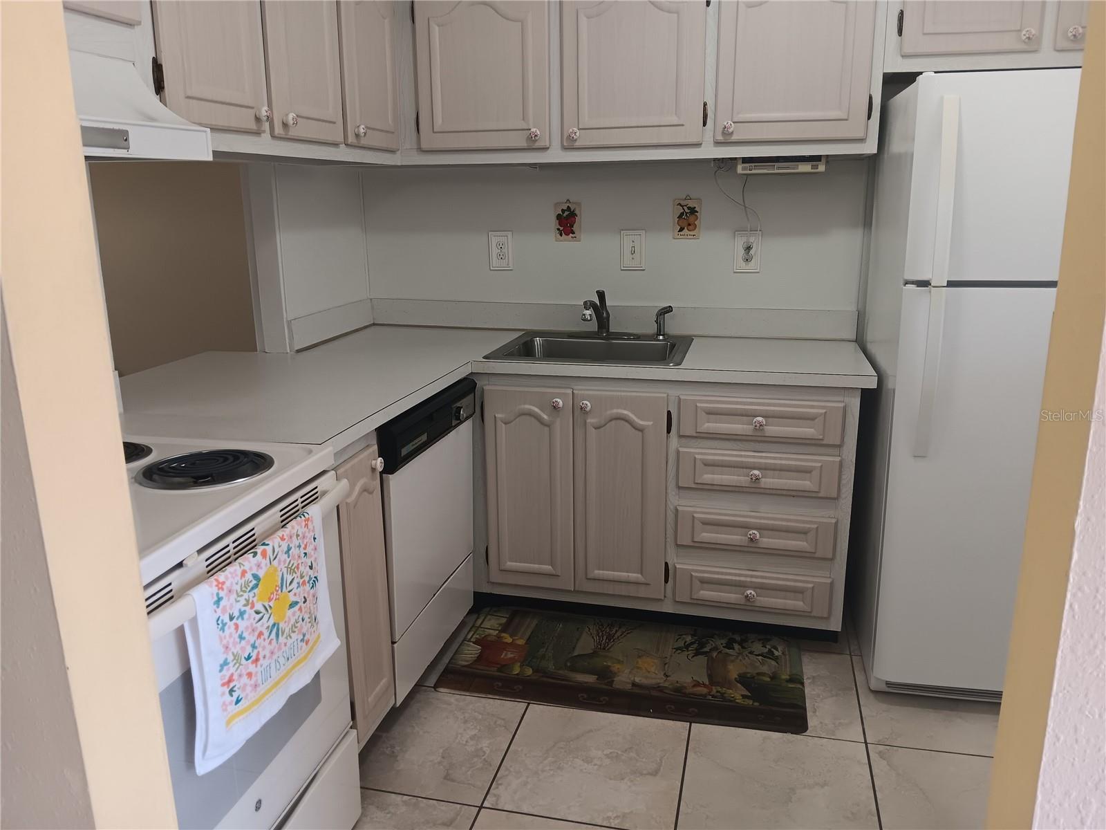 2806 Powers Drive, FL