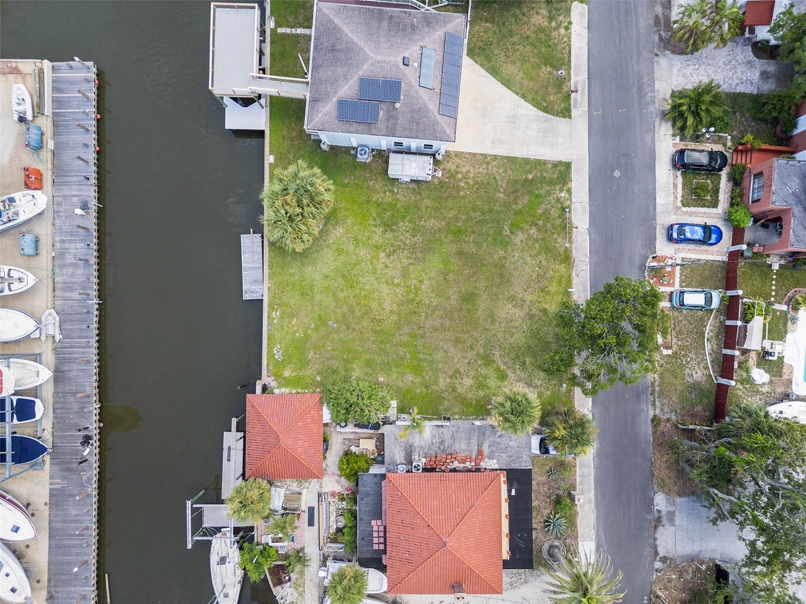 274 Lexington Drive, FL