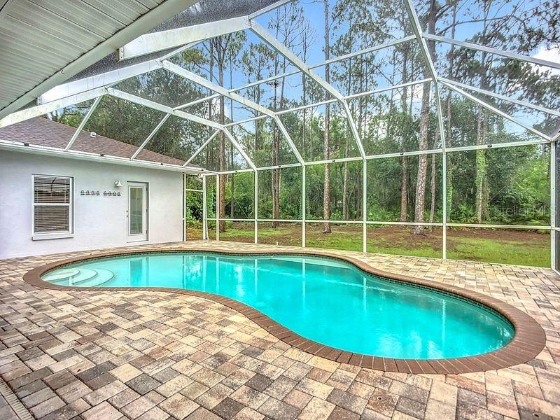 1103 Woodview Way, FL